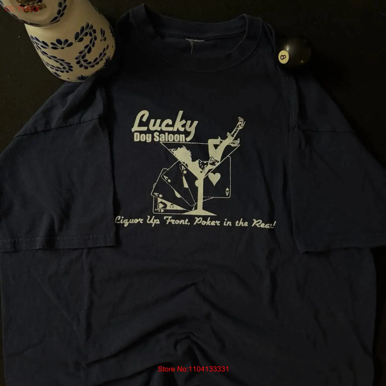 Vintage Vegas Fashion - تي شيرت Vintage 1990s Lucky Dog