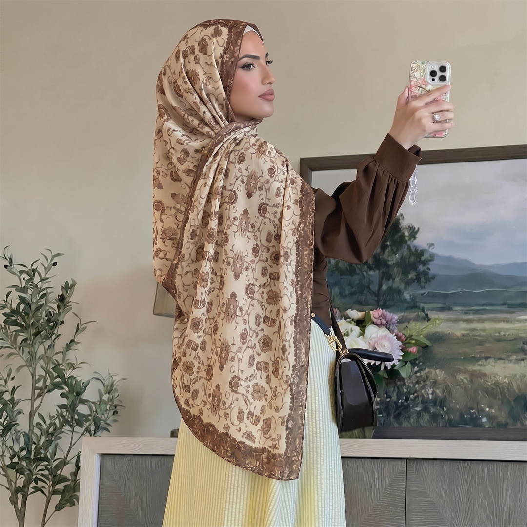 حجاب بطباعة زهور عتيقة، وشاح ن - مراجعة Vintage Fashion Hijab وسعره