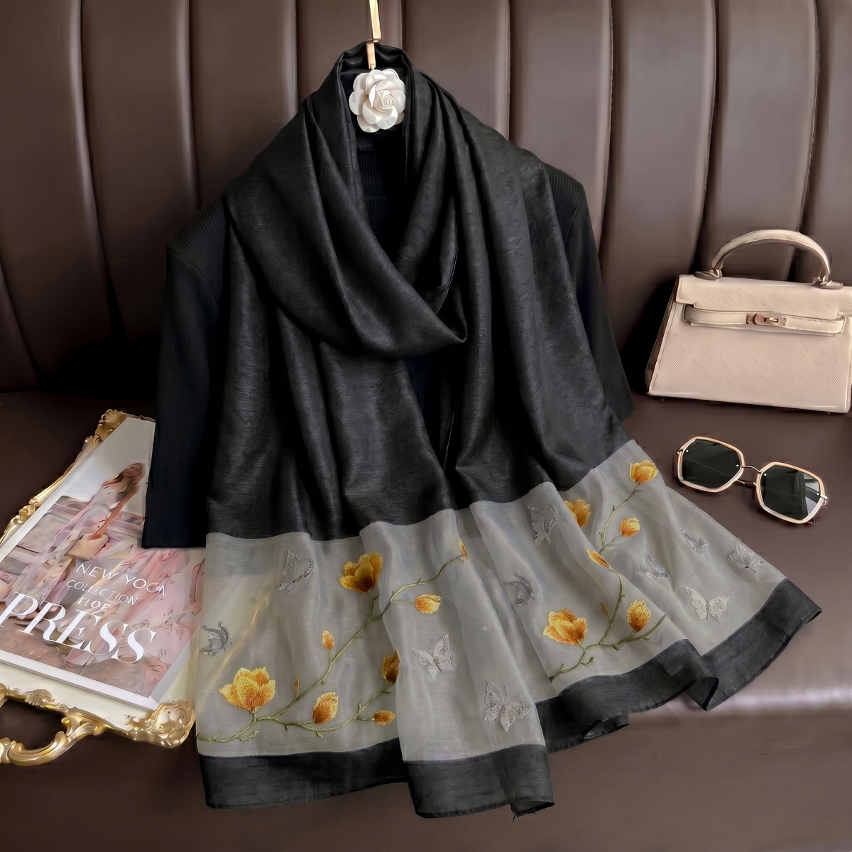 وشاح حرير نسائي مطبوع بنقشة زه - مراجعة Vintage Fashion Hijab وسعره
